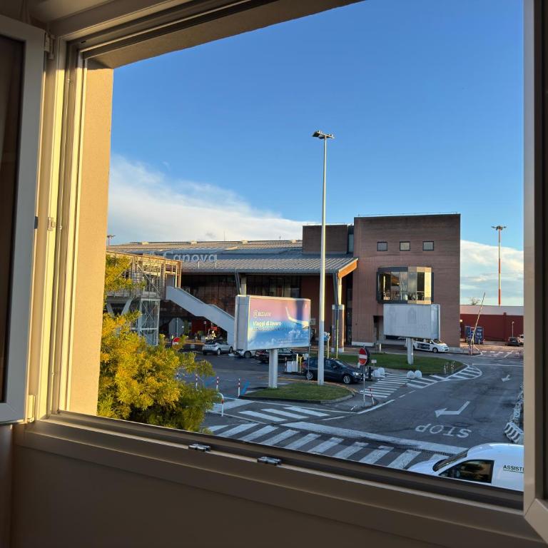 OTB ITALIA - Airport Rooms - Triple Room with Private Bathroom - 2