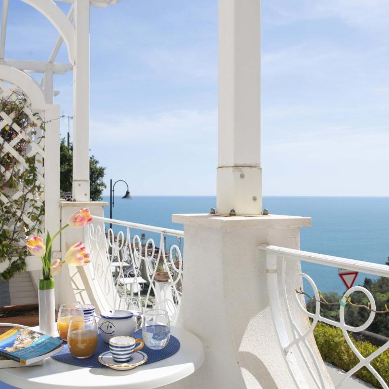AMORE RENTALS - Villa Costa Incantata - Villa con Vista Mare - 8