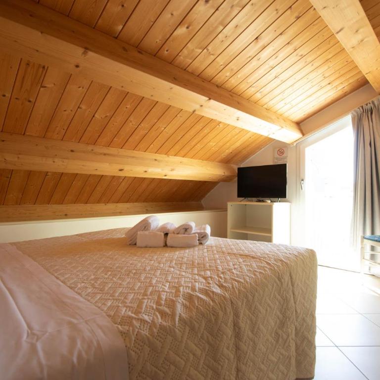 Hotel Lara - Double Room - 3