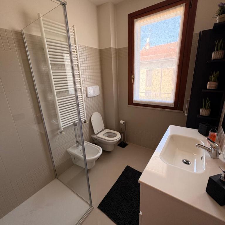 Biz's House - Appartamento con 2 Camere da Letto e Vista Piscina - 10