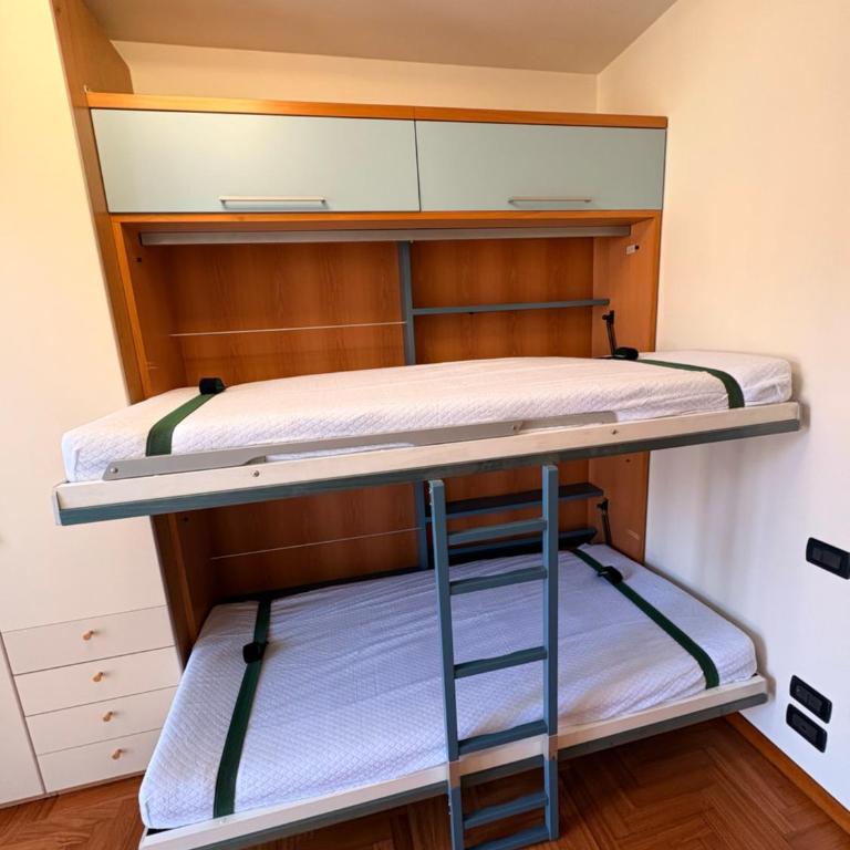 Biz's House - Appartamento con 2 Camere da Letto e Vista Piscina - 28