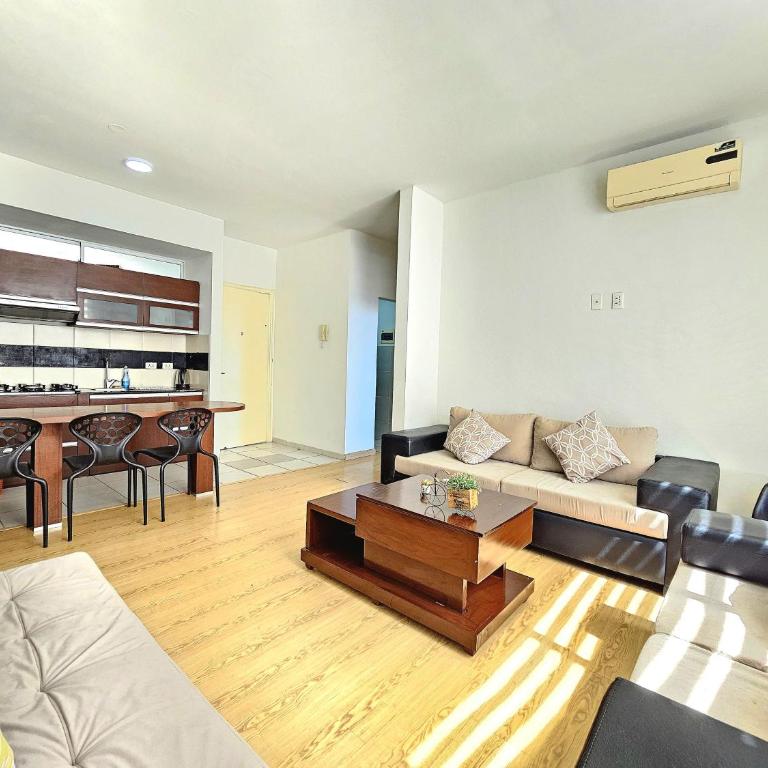 Precioso Departamento de Dos Habitaciones en Pleno Centro de la Ciudad - Room #1585537501 - 8