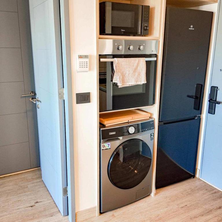 HOM I Wifi I Metro Monsenor Eyzaguirre I Cowork - Apartment - 20