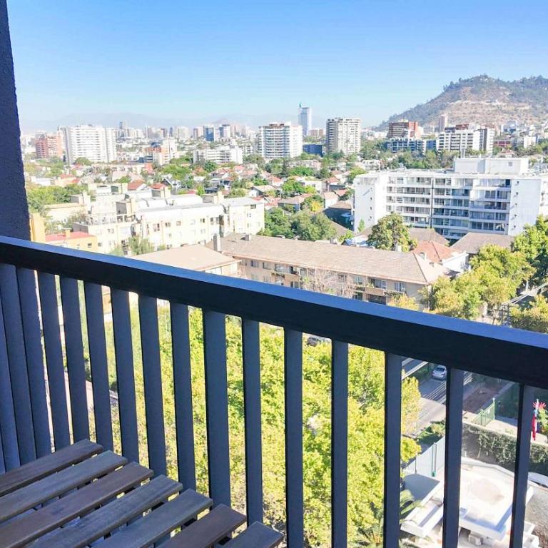 HOM I Wifi I Metro Monsenor Eyzaguirre I Cowork - Apartment - 35