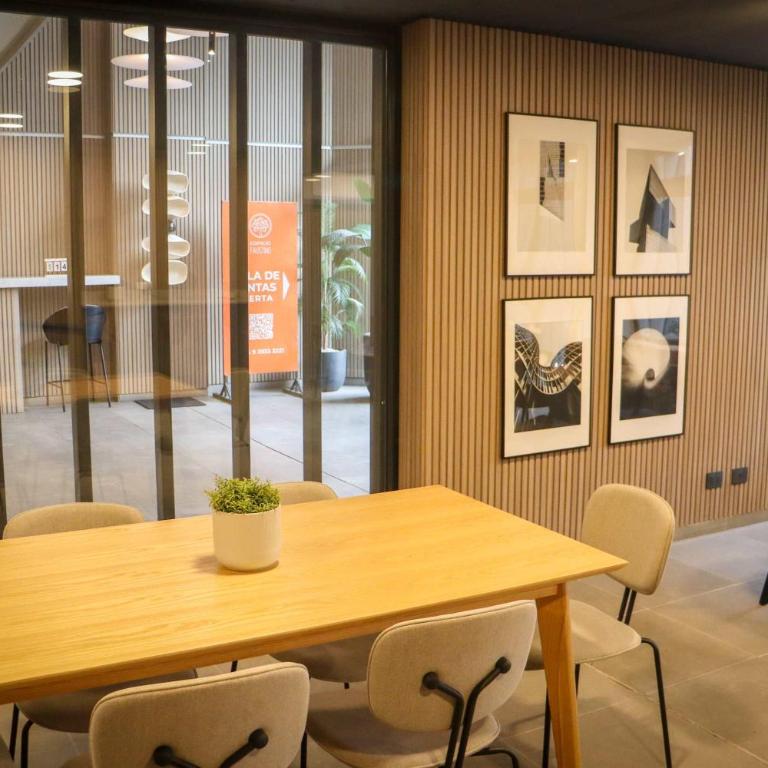 HOM I Wifi I Metro Monsenor Eyzaguirre I Cowork - Apartment - 54