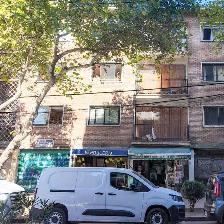 HOM I Wifi I Metro Monsenor Eyzaguirre I Cowork - Apartment - 62