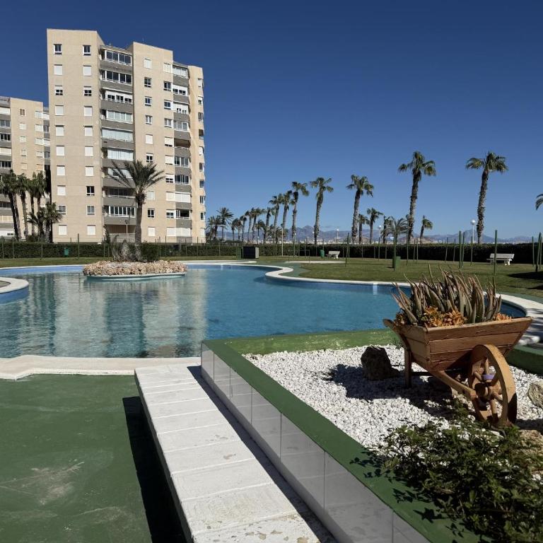 Urbanova primera línea 2 hab con piscina y vistas al mar by Turihome - Apartment - 10