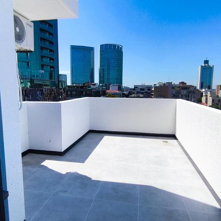 Monoambiente premium con balcón y excelente ubicación - Apartamento de 1 dormitorio - 11