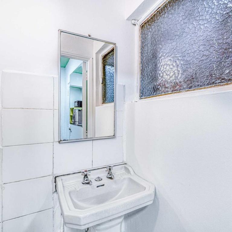 Bustamante Loft 2D, Metro & Wi-Fi - Room #1585540601 - 13