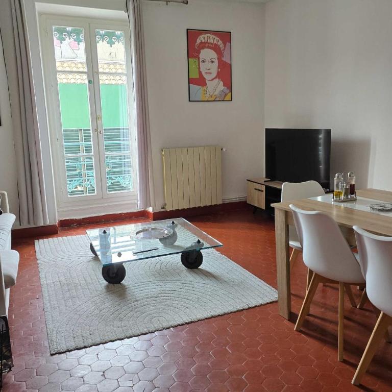160m Bright Flat in Central Nîmes - Apartment - 5
