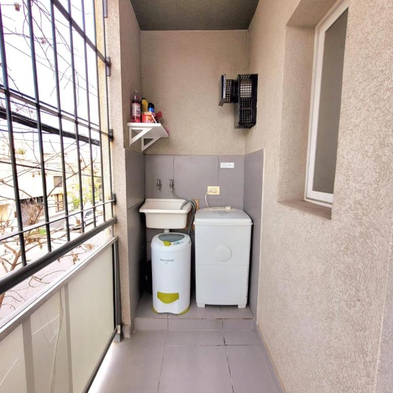 Centro - Con cochera - Hasta 4 p - Room #1585560801 - 24