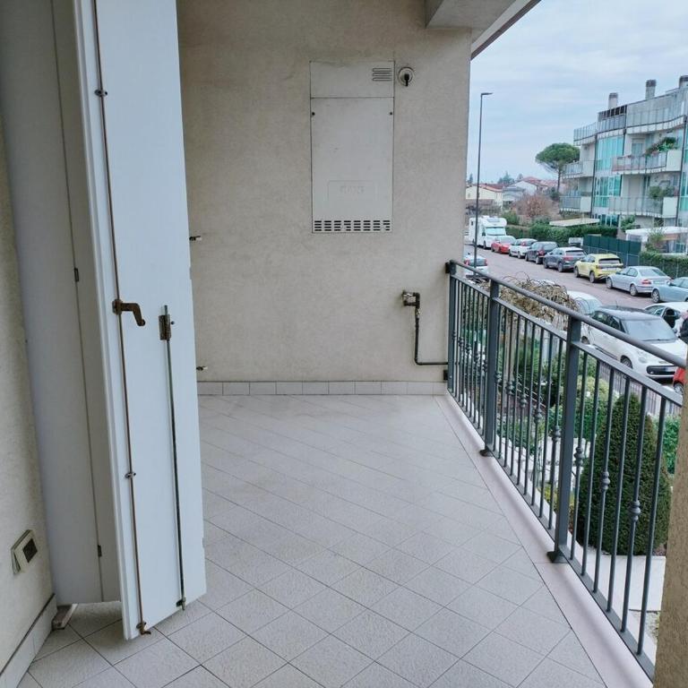Ravenna posizione centrale con posto auto e giardino - Appartamento con 2 Camere da Letto - 3