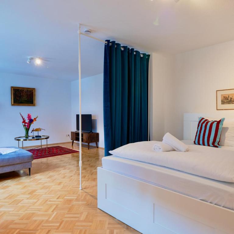 Zentrales Apartment für 8 Personen - 4 Schlafzimmer - Balkon - Apartment mit 4 Schlafzimmern - 6