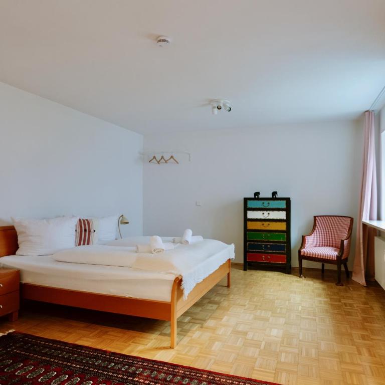 Zentrales Apartment für 8 Personen - 4 Schlafzimmer - Balkon - Apartment mit 4 Schlafzimmern - 7