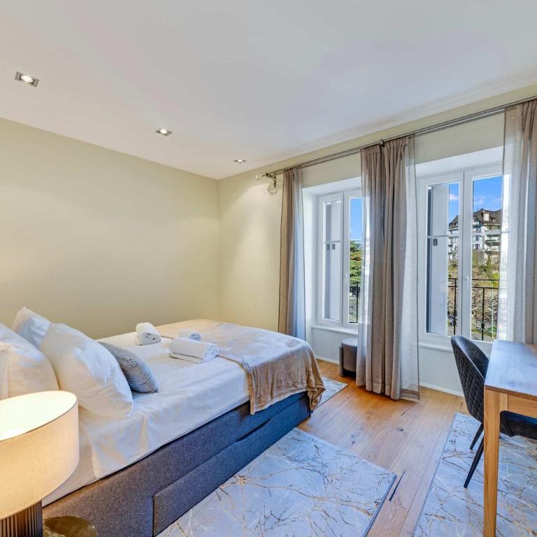 Modern 3-Bedroom Lakeview Apartment in Montreux by GuestLee - Apartment - 12