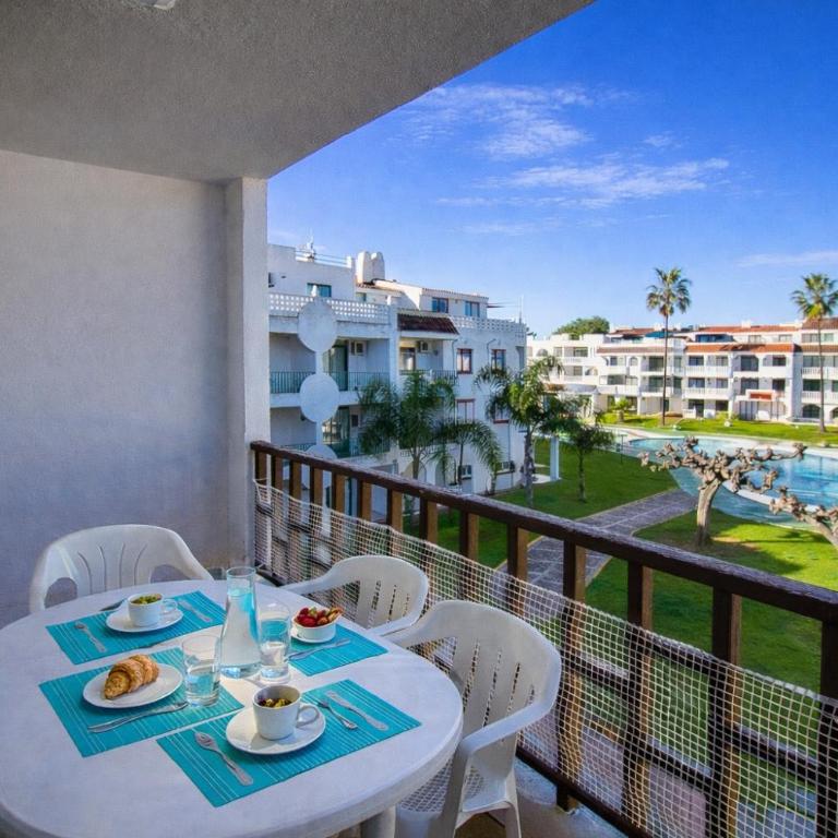 Romana Pool View PET FRIENDLY - Albert Villas - Apartment with Pool View - 4