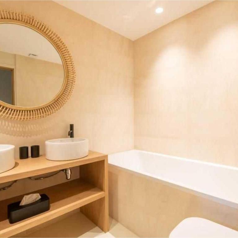 Prestige Villa a c 12P with Pool & Lounge - Apartment - 7