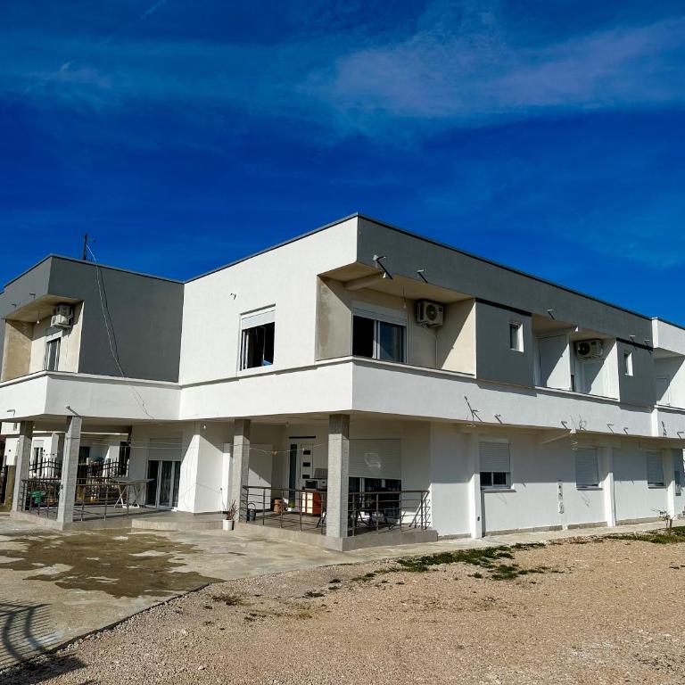 Gzim Peja - Apartman sa 1 Spavaćom Sobom - 16