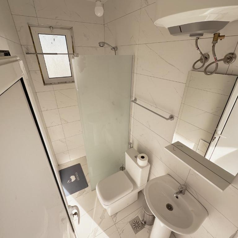 Gzim Peja - Apartman sa 1 Spavaćom Sobom - 10