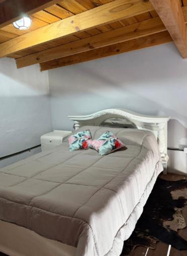 Lejano Uribe - Family Room - 11
