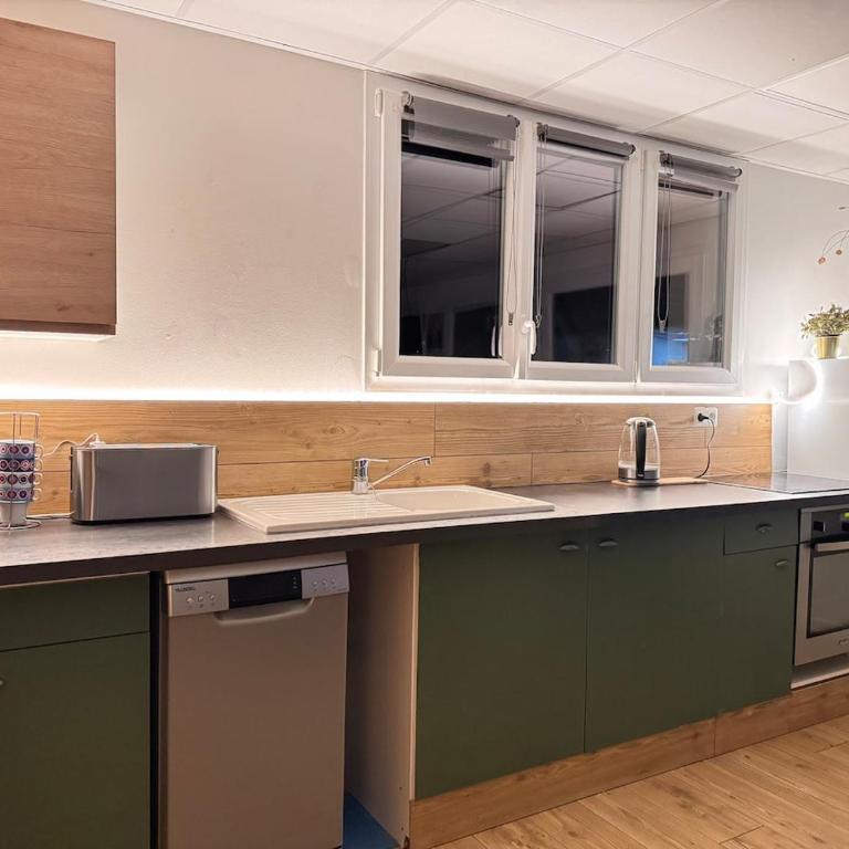 Large Family cosy Apartment Near Slopes with 3 Parking Spaces - Maison 3 Chambres - 9