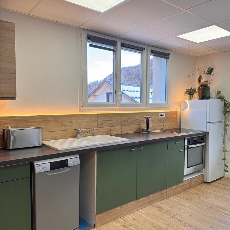 Large Family cosy Apartment Near Slopes with 3 Parking Spaces - Maison 3 Chambres - 8