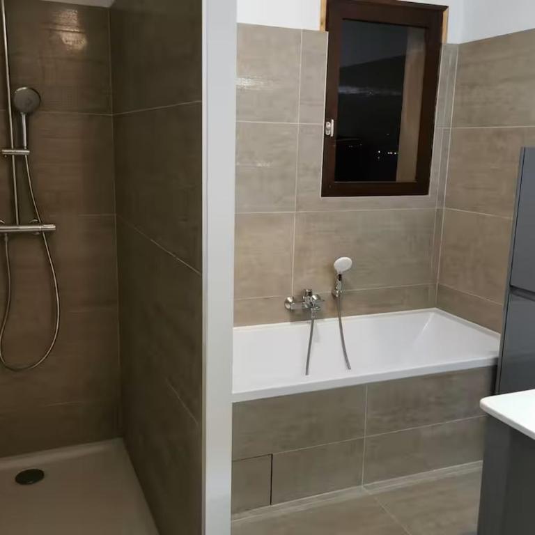 Maison vue mer, piscine, 7 chambres, wifi - Villa mit Meerblick - 8