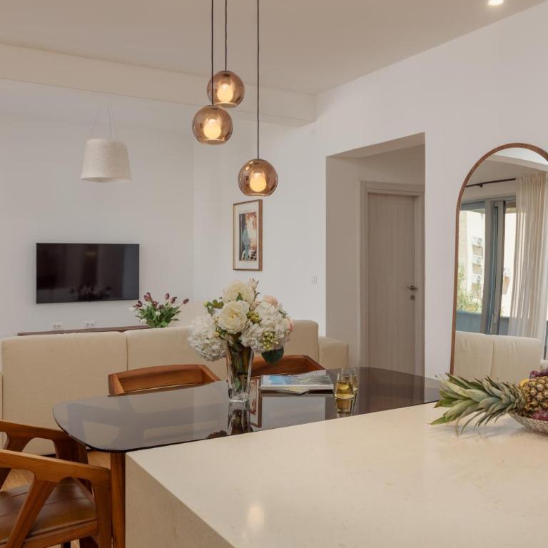Mina's Summer Home - Two-Bedroom Apartment with Sea View - 6
