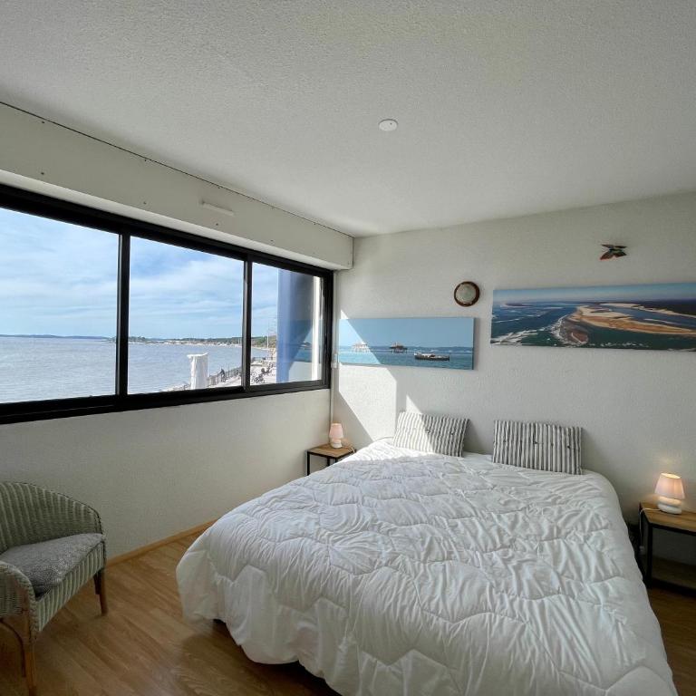 Le Belle Vue - Two-Bedroom Apartment - 4