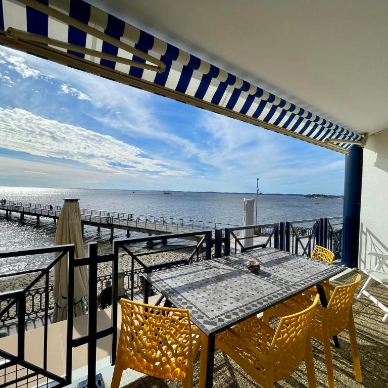 Le Belle Vue - Two-Bedroom Apartment - 5