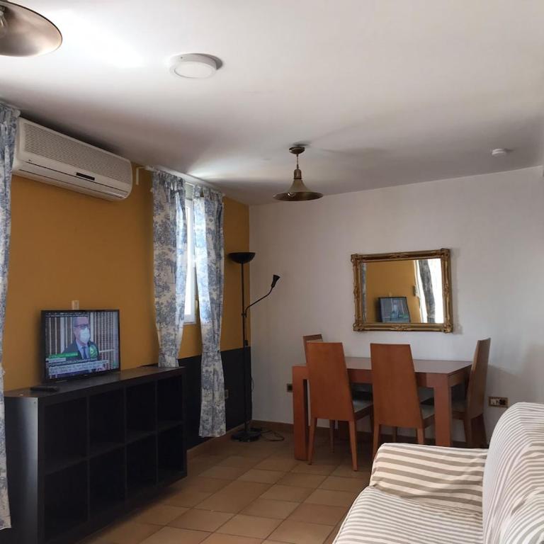 Atico Terraza Privada - Apartamento de 1 dormitorio - 13