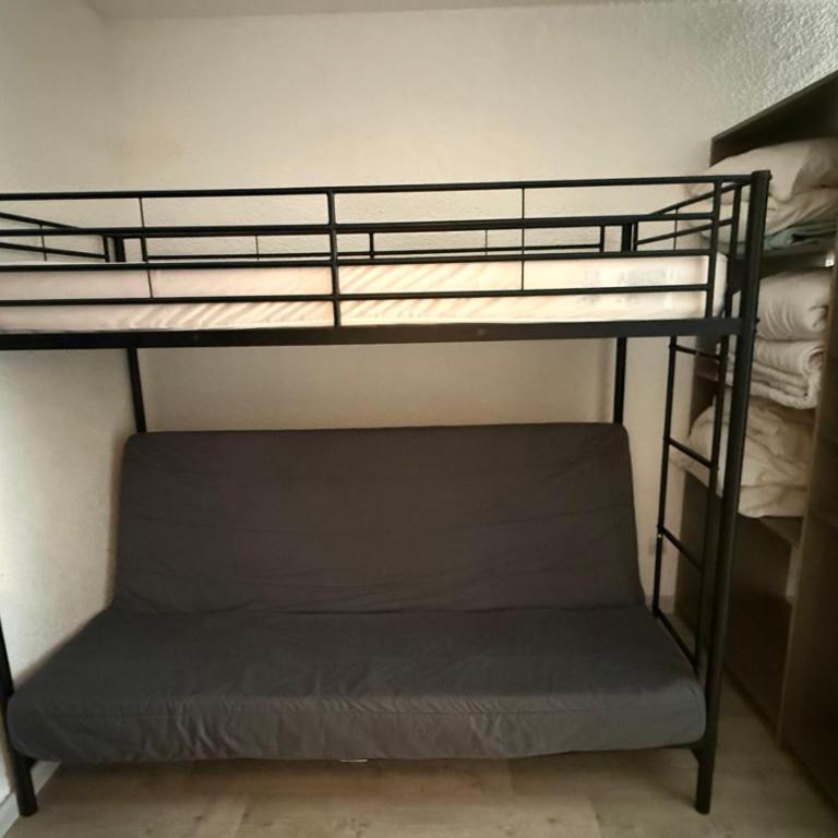 Studio 4 à 5 personnes Saint Jean Montclar - Appartement 1 Chambre - 3