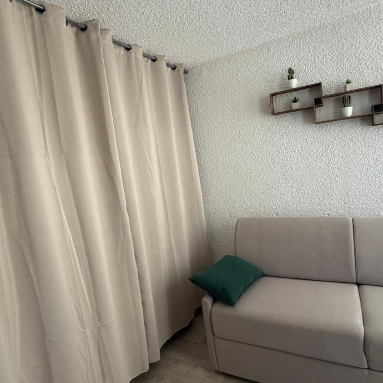Studio 4 à 5 personnes Saint Jean Montclar - Appartement 1 Chambre - 2