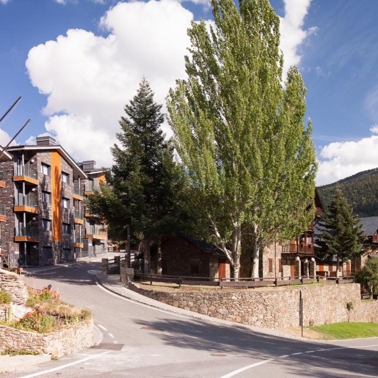 Tarter Mountain Suites - Appartamento Superior con 1 Camera da Letto e Camino - 5 Minuti a Piedi dal Comprensorio Sciistico - 10