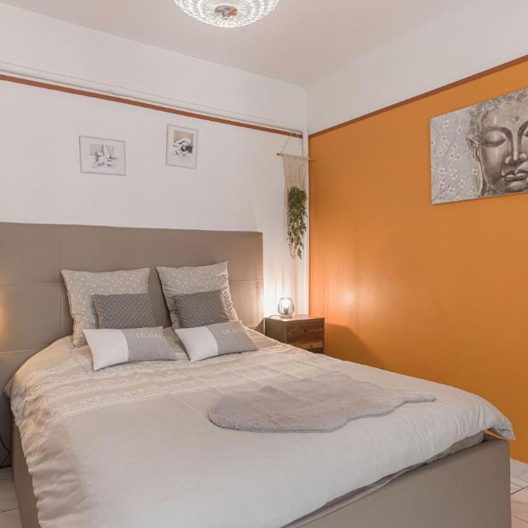 La Maison Fleurie by Halldis - Appartement - 22