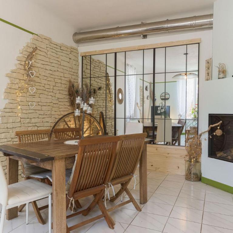 La Maison Fleurie by Halldis - Appartement - 9