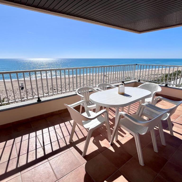 Bertur Rodes Lux - Apartamento de 3 dormitorios - 9