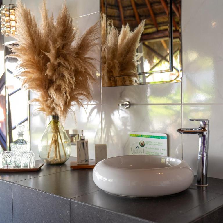 Cabañas Luxury con Lagoon Club - Adults Only - Suite con cama grande - 9