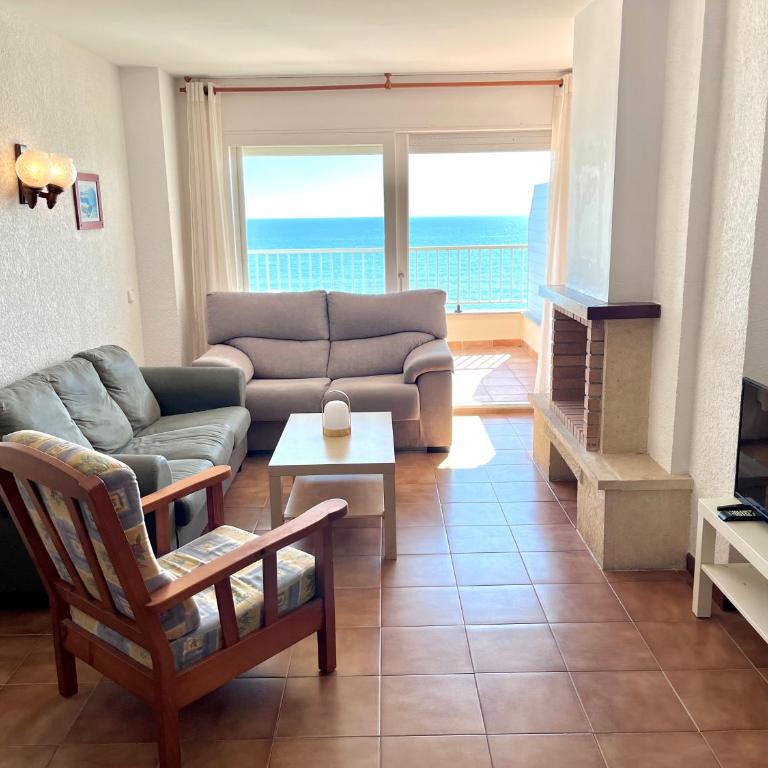 Bertur Rodes Lux - Apartamento de 3 dormitorios con vistas al mar - 11