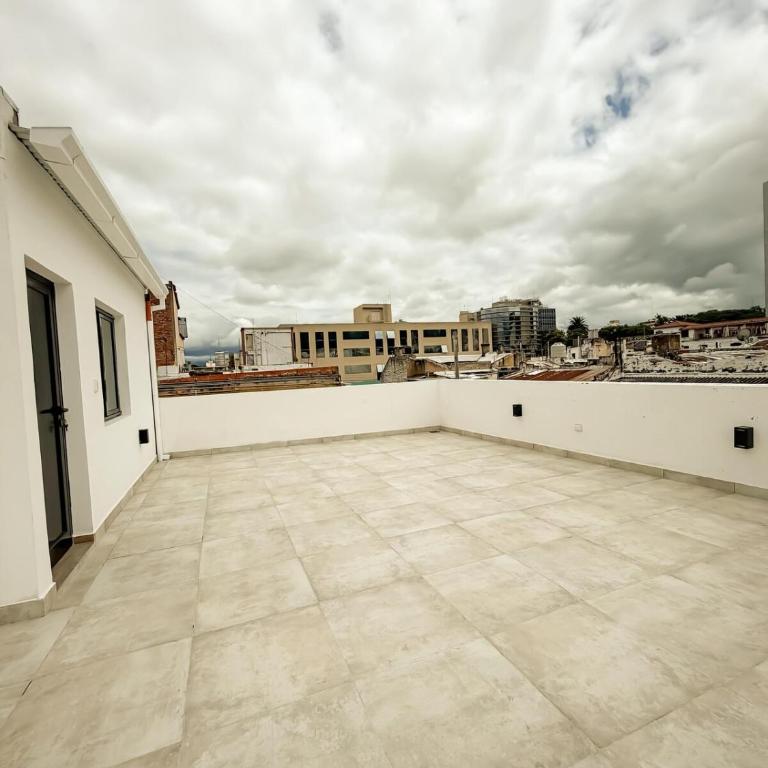Dpto para 8 a media cuadra de la plaza 9 de Julio Bonavista Rentals - Apartamento - 10