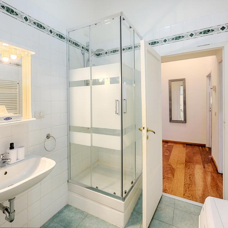 Ele Home - Appartamento con 2 Camere da Letto - 27