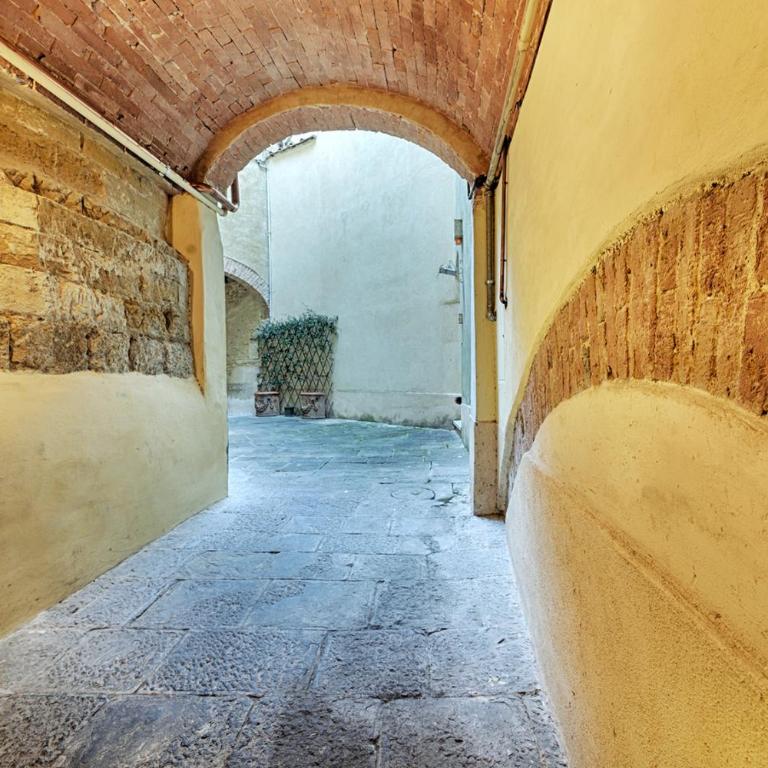 Ele Home - Appartamento con 2 Camere da Letto - 2
