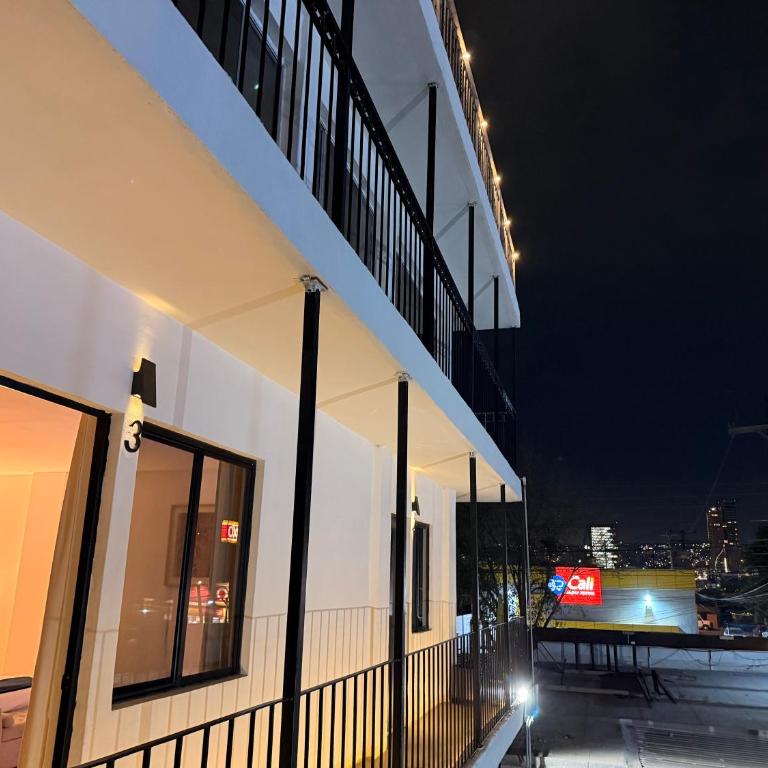 RA Suites - Suite Apartment - 17