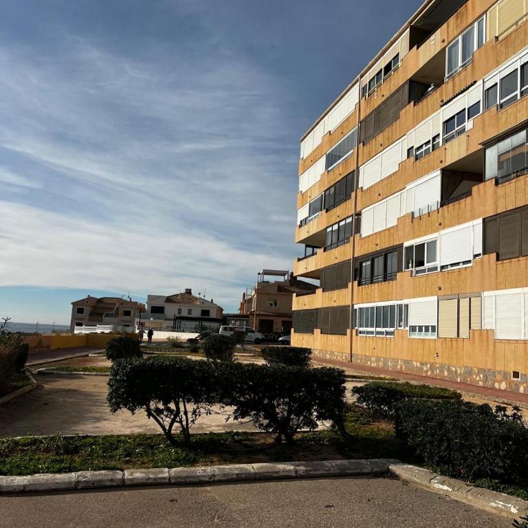 INFINITE BLUE ,CABO CERVERA LA MATA, FRONT SEA VIEW !Free Parking,High speed Internet - Two-Bedroom Apartment - 43