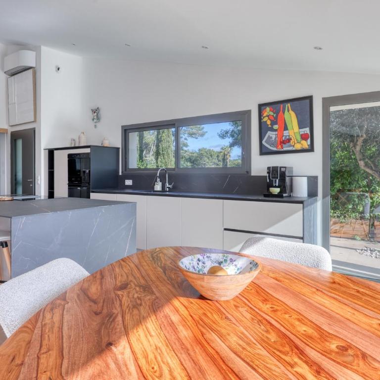 NEW - Villa Denise - Bandol - Villa 3 Chambres - 8