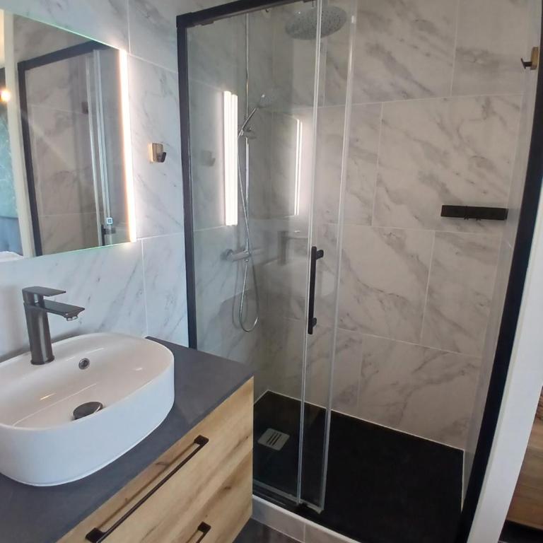 Tentation - One-Bedroom Apartment - 6