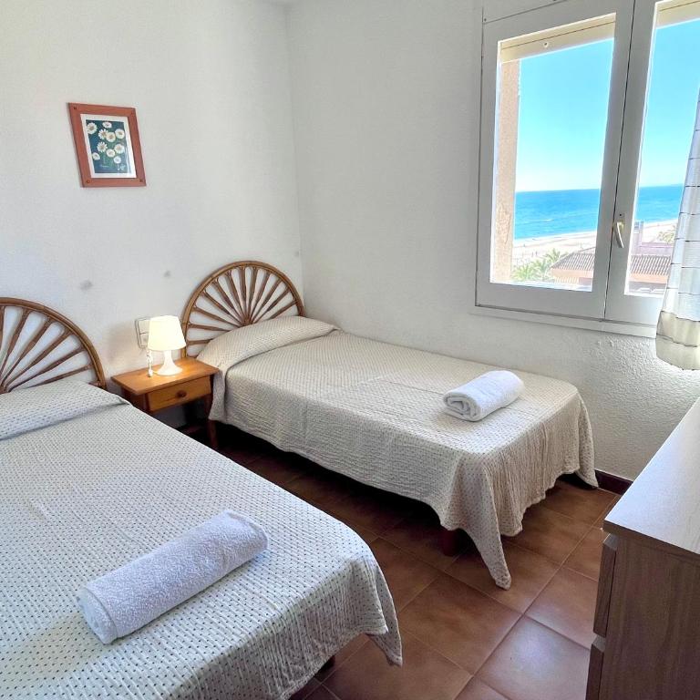 Bertur Rodes Lux - Apartamento de 3 dormitorios con vistas al mar - 6