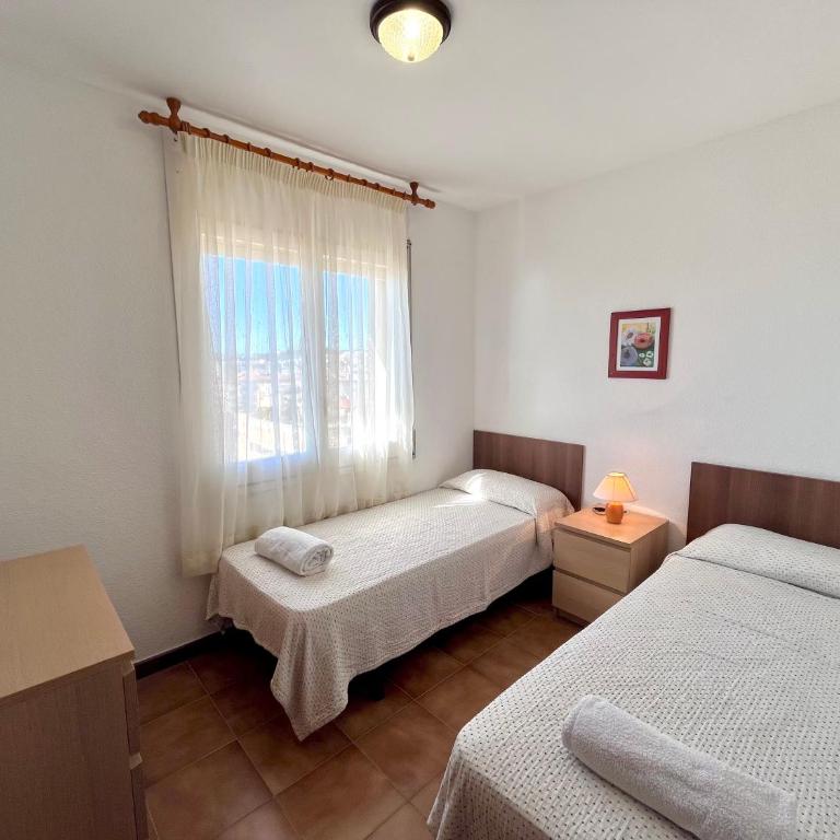 Bertur Rodes Lux - Apartamento de 3 dormitorios con vistas al mar - 2
