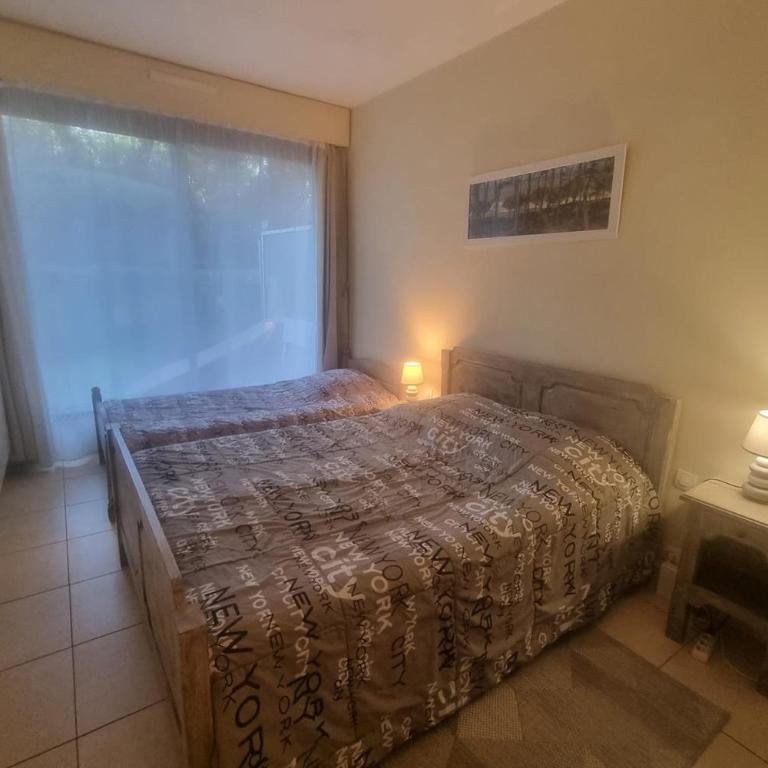 À 100 m de la plage emplacement privilégié - Appartement - 7