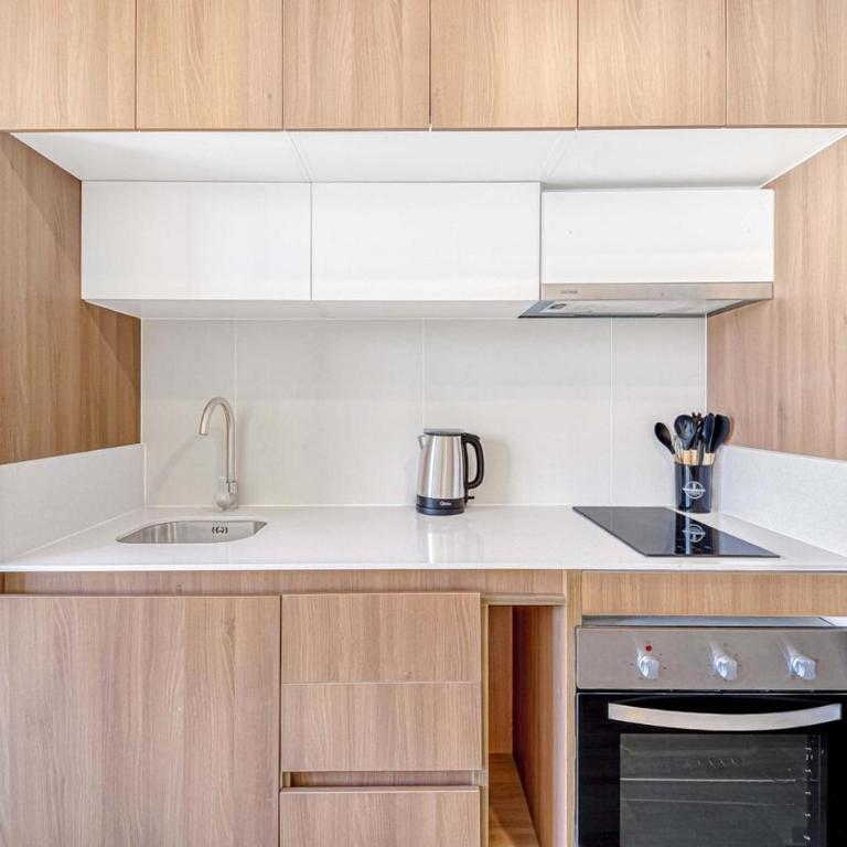 Coventry II Space, 1D Wifi and AC - One-Bedroom Apartment - 6